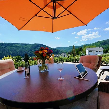 Neu - Premium-Ferienhaus Mosel-Sonne Трабен-Трарбах Екстер'єр фото